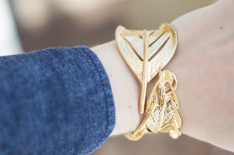 feather_cuff_011